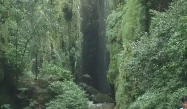 sandhan valley maharashtra